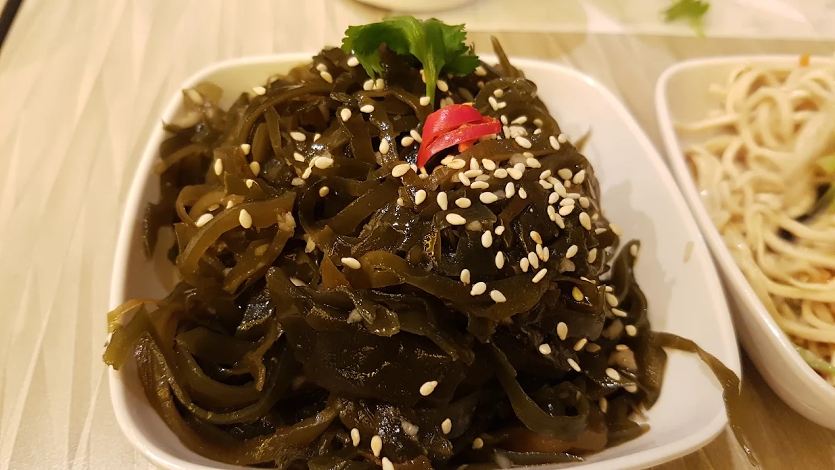 cold mixed kelp 涼拌海帶